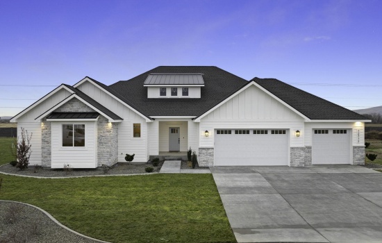 Blackfoot Dr, Pasco, Washington 99301, 4 Bedrooms Bedrooms, 0 ,3 BathroomsBathrooms,Houses,For Sale,Blackfoot Dr,0,290367