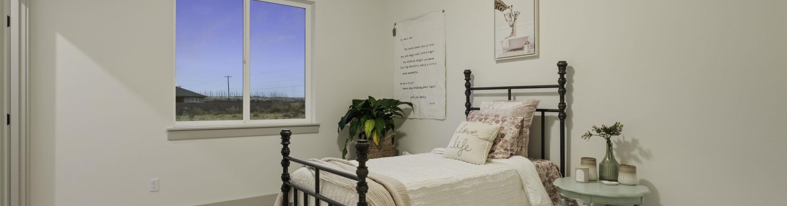 Blackfoot Dr, Pasco, Washington 99301, 4 Bedrooms Bedrooms, 0 ,3 BathroomsBathrooms,Houses,For Sale,Blackfoot Dr,0,290367