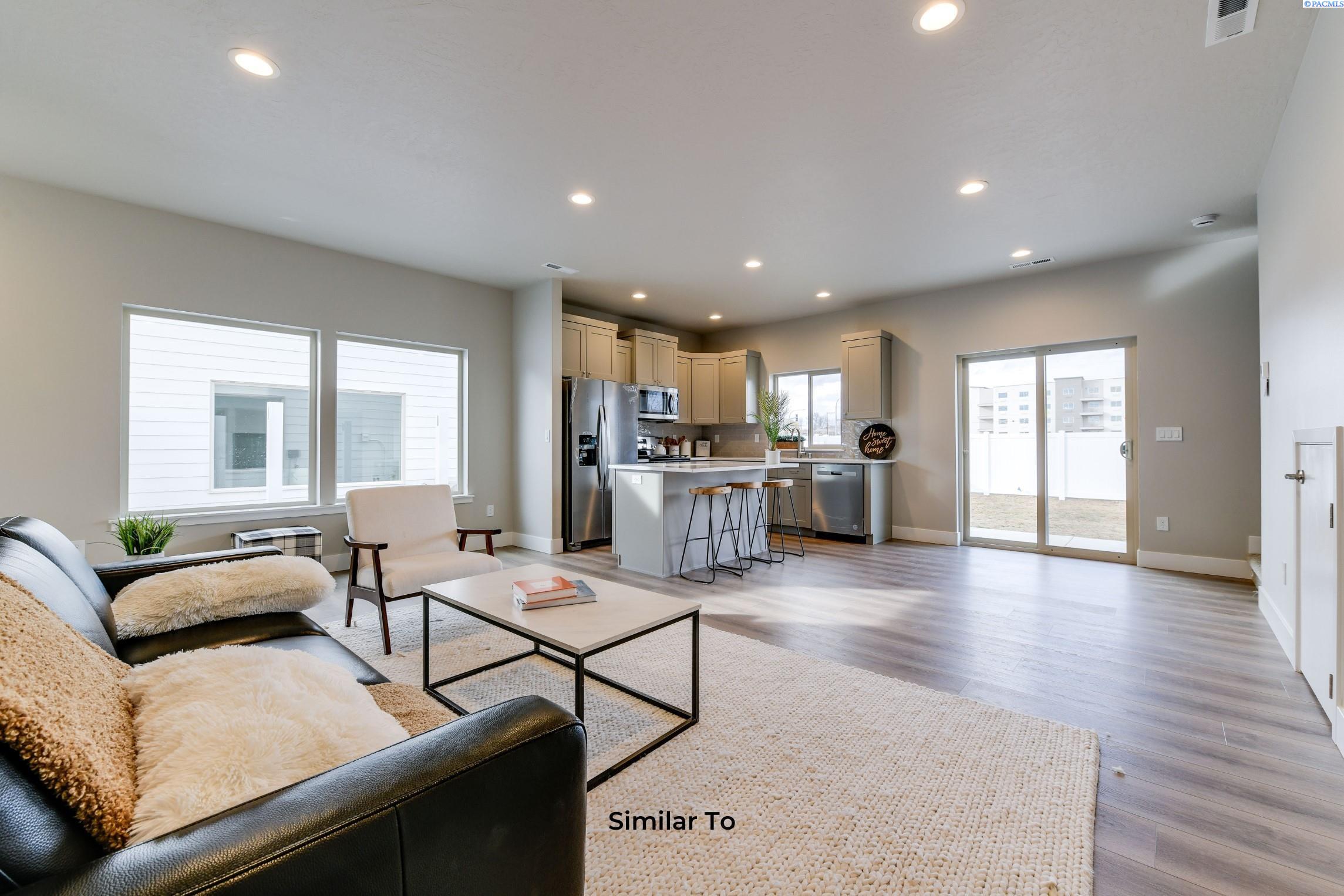 Clearwater Dr, Kennewick, Washington 99336, 3 Bedrooms Bedrooms, 0 ,3 BathroomsBathrooms,Houses,For Sale,Clearwater Dr,0,290366