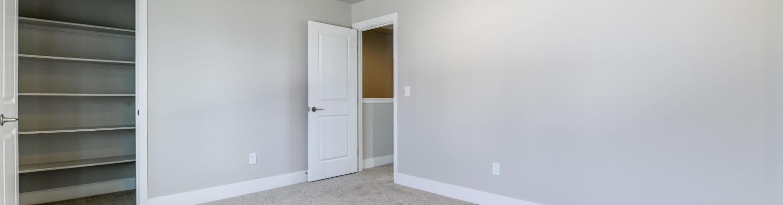 Clearwater Dr, Kennewick, Washington 99336, 3 Bedrooms Bedrooms, 0 ,3 BathroomsBathrooms,Houses,For Sale,Clearwater Dr,0,290366