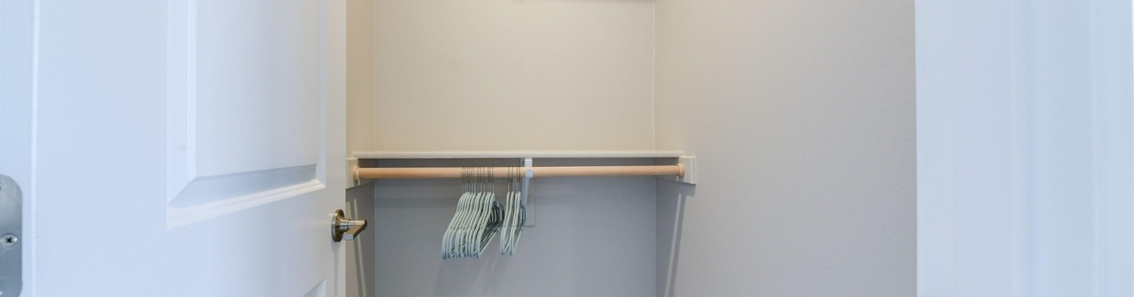 Clearwater Dr, Kennewick, Washington 99336, 3 Bedrooms Bedrooms, 0 ,3 BathroomsBathrooms,Houses,For Sale,Clearwater Dr,0,290366