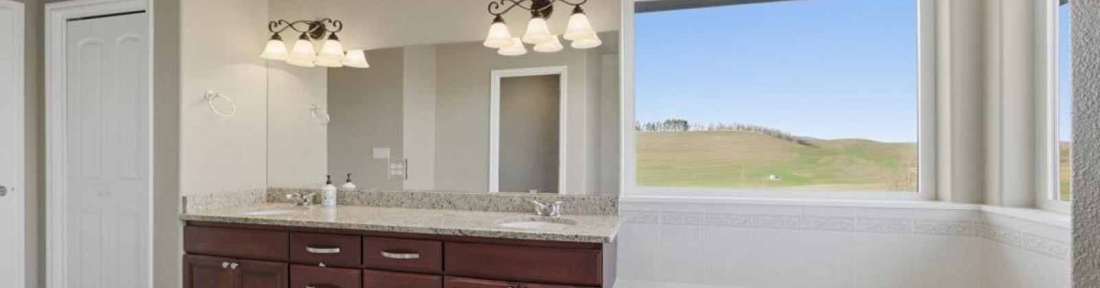 Palouse View Ct, Pullman, Washington 99163, 5 Bedrooms Bedrooms, 0 ,4 BathroomsBathrooms,Houses,For Sale,Palouse View Ct,0,290373