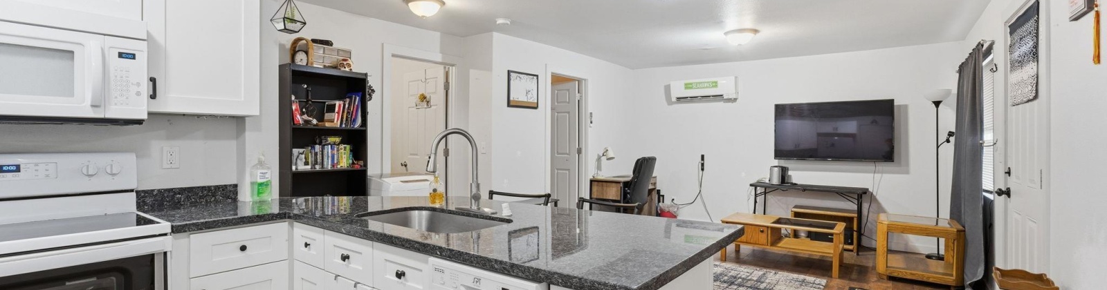 5th St, Warden, Washington 98857, 2 Bedrooms Bedrooms, 0 ,1 BathroomBathrooms,Houses,For Sale,5th St,0,290394