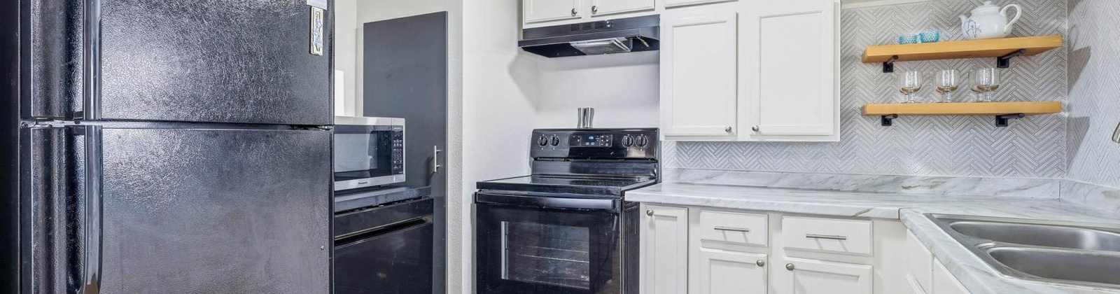 Snow, Richland, Washington 99352, 3 Bedrooms Bedrooms, 0 ,1 BathroomBathrooms,Houses,For Sale,Snow,0,290389