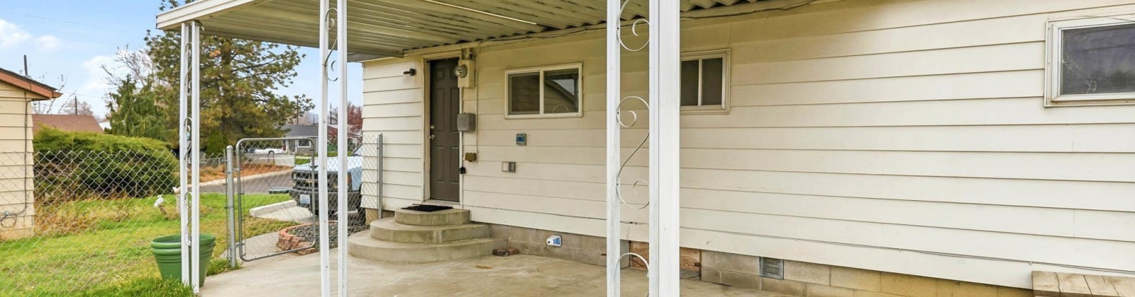 Snow, Richland, Washington 99352, 3 Bedrooms Bedrooms, 0 ,1 BathroomBathrooms,Houses,For Sale,Snow,0,290389