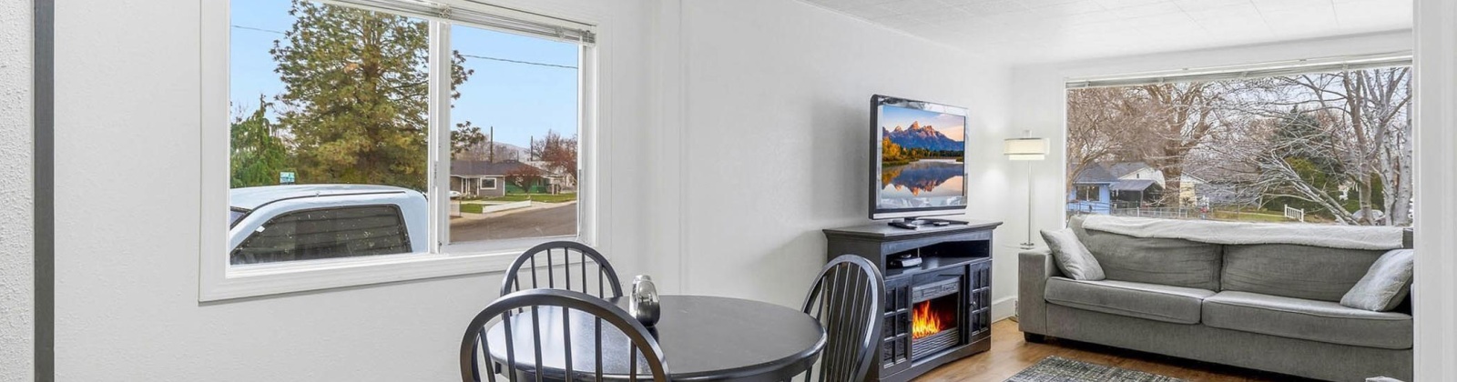 Snow, Richland, Washington 99352, 3 Bedrooms Bedrooms, 0 ,1 BathroomBathrooms,Houses,For Sale,Snow,0,290389