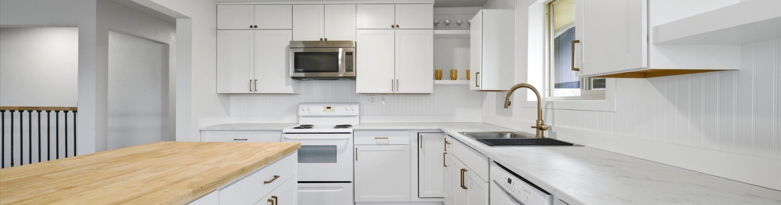 Dradie St, Pasco, Washington 99301, 4 Bedrooms Bedrooms, 0 ,2 BathroomsBathrooms,Houses,For Sale,Dradie St,0,290386