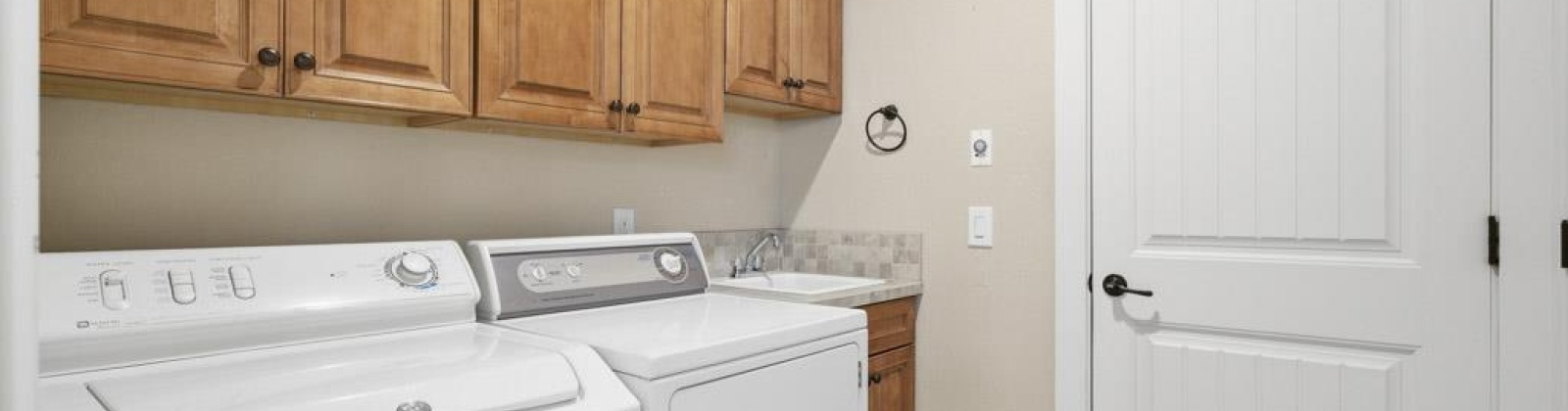 Casey Ct, Pullman, Washington 99163, 3 Bedrooms Bedrooms, 0 ,3 BathroomsBathrooms,Houses,For Sale,Casey Ct,0,290402