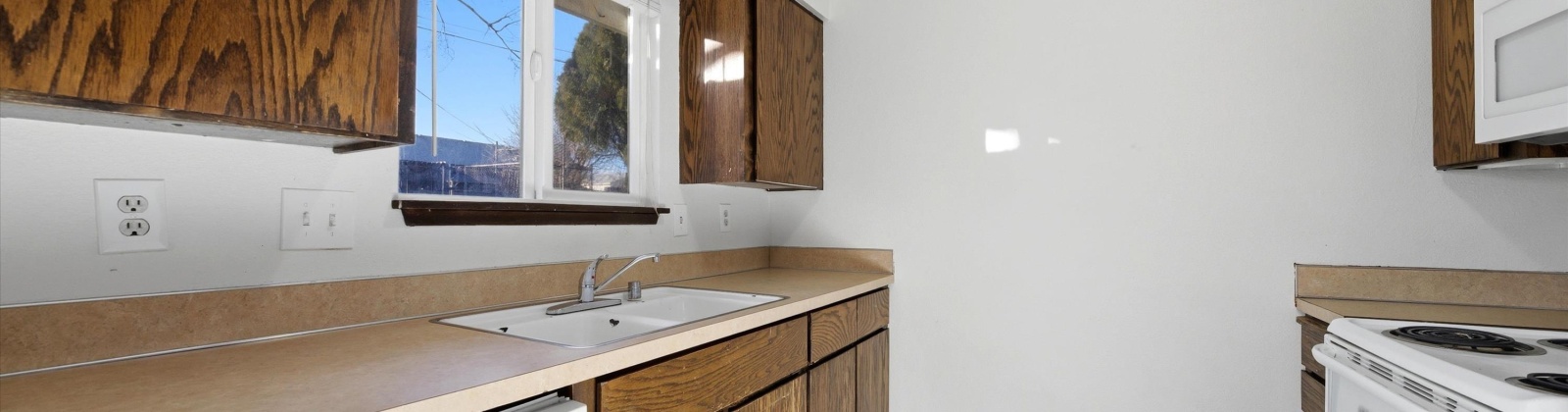 Casey Ave, Richland, Washington, 4 Bedrooms Bedrooms, 0 ,3 BathroomsBathrooms,Multi-family,For Sale,Casey Ave,0,290396