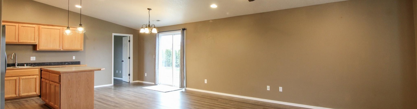 Hayes Lane, Pasco, Washington 99301, 3 Bedrooms Bedrooms, 0 ,2 BathroomsBathrooms,Houses,For Rent,Hayes Lane,0,290399