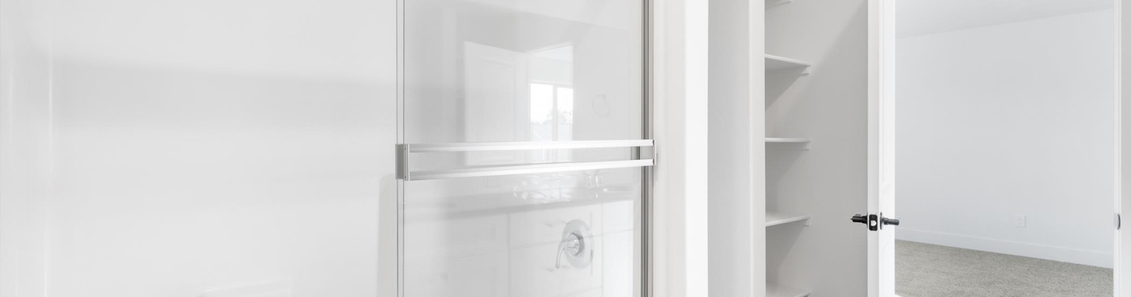 Grapevine Ct, West Richland, Washington 99353, 3 Bedrooms Bedrooms, 0 ,3 BathroomsBathrooms,Condos/townhomes,For Sale,Grapevine Ct,0,290418