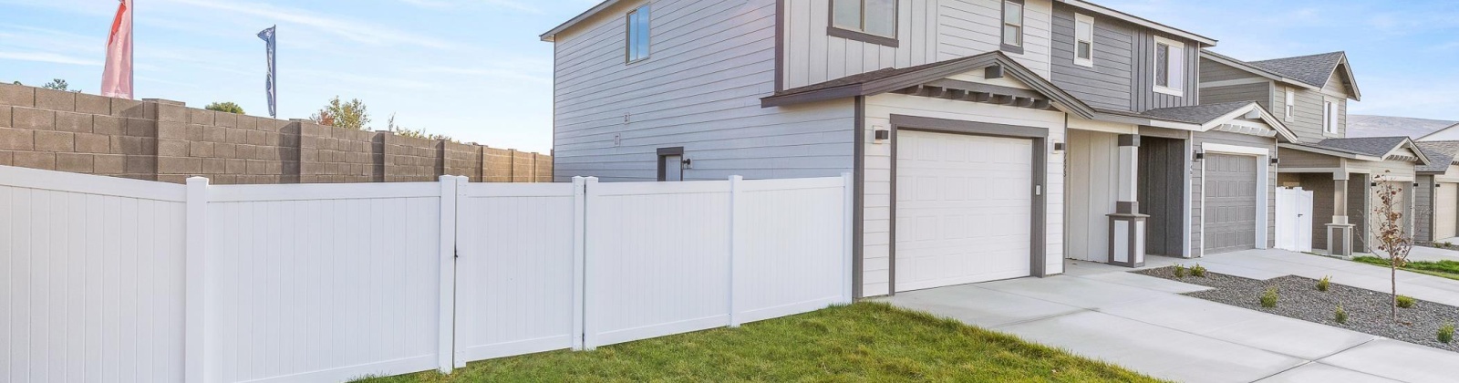 Grapevine Ct, West Richland, Washington 99353, 3 Bedrooms Bedrooms, 0 ,3 BathroomsBathrooms,Condos/townhomes,For Sale,Grapevine Ct,0,290418