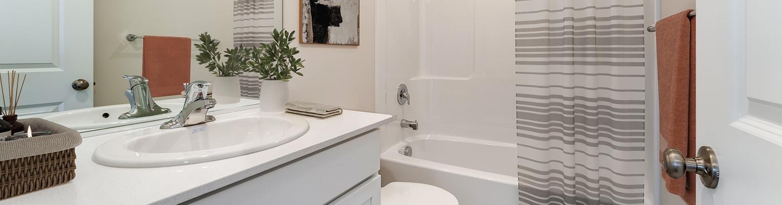 Buckingham Dr, Pasco, Washington 99301, 3 Bedrooms Bedrooms, 0 ,2 BathroomsBathrooms,Houses,For Sale,Buckingham Dr,0,290445