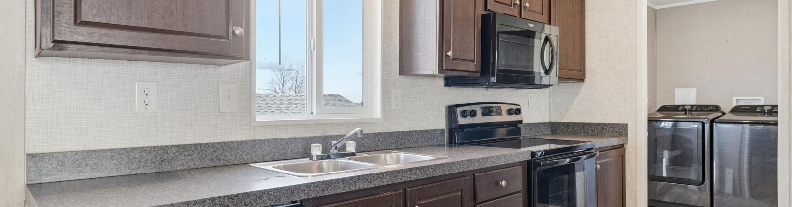 Lonetree Ln., Richland, Washington 99352, 3 Bedrooms Bedrooms, 0 ,2 BathroomsBathrooms,Manufactured Homes,For Sale,Lonetree Ln.,0,290440