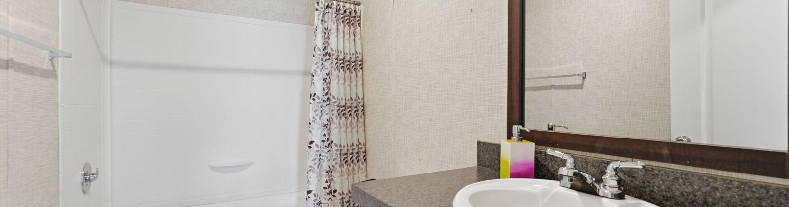 Lonetree Ln., Richland, Washington 99352, 3 Bedrooms Bedrooms, 0 ,2 BathroomsBathrooms,Manufactured Homes,For Sale,Lonetree Ln.,0,290440