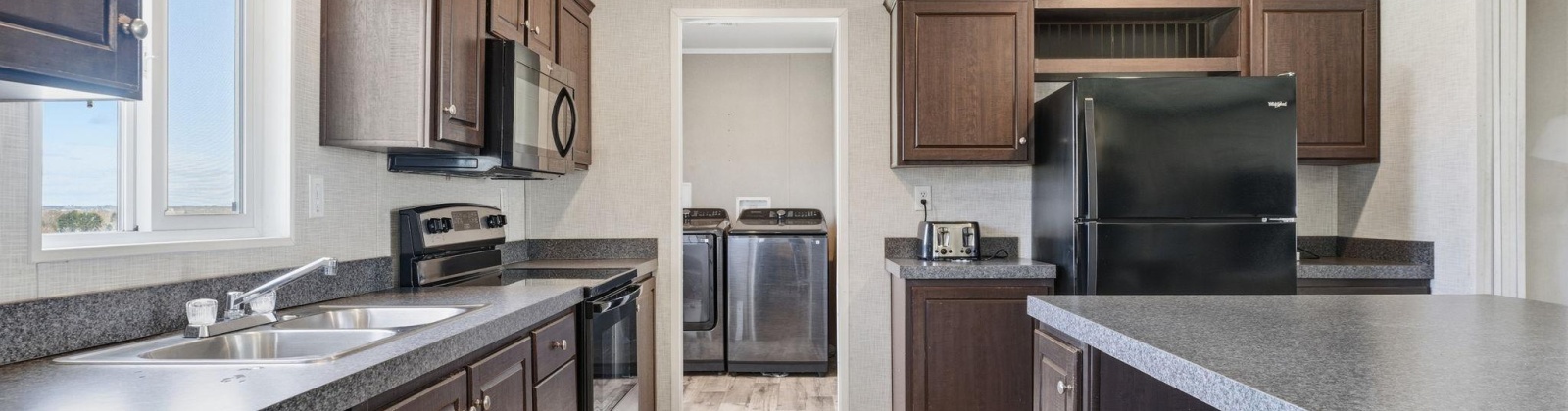 Lonetree Ln., Richland, Washington 99352, 3 Bedrooms Bedrooms, 0 ,2 BathroomsBathrooms,Manufactured Homes,For Sale,Lonetree Ln.,0,290440