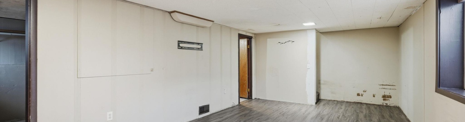 Marshall Ave, Richland, Washington 99354, 4 Bedrooms Bedrooms, 0 ,2 BathroomsBathrooms,Houses,For Sale,Marshall Ave,0,290459