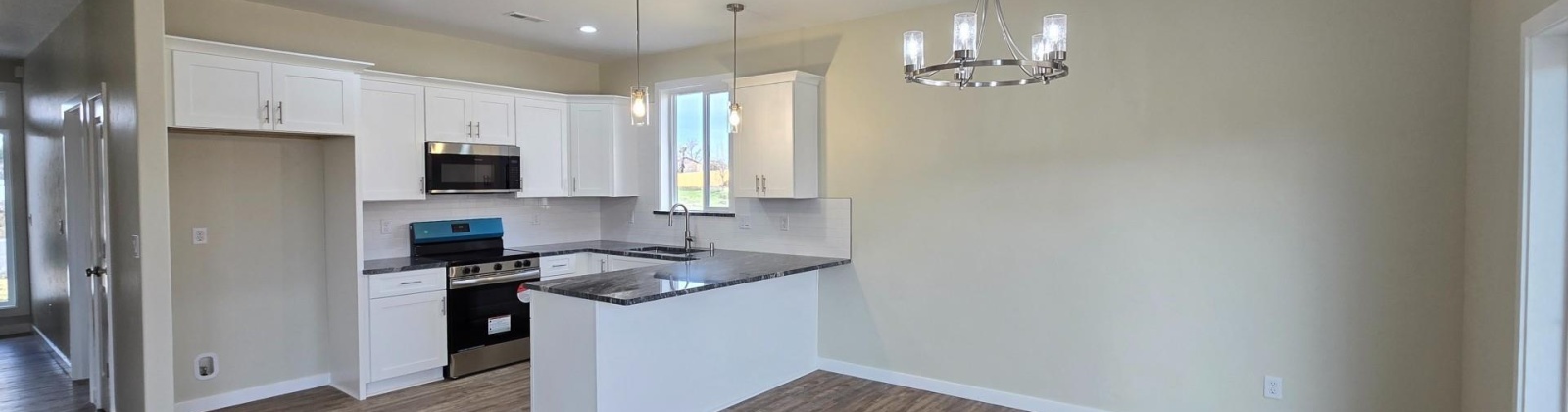 Elm Place, Kennewick, Washington 99337, 4 Bedrooms Bedrooms, 0 ,2 BathroomsBathrooms,Houses,For Sale,Elm Place,0,290489