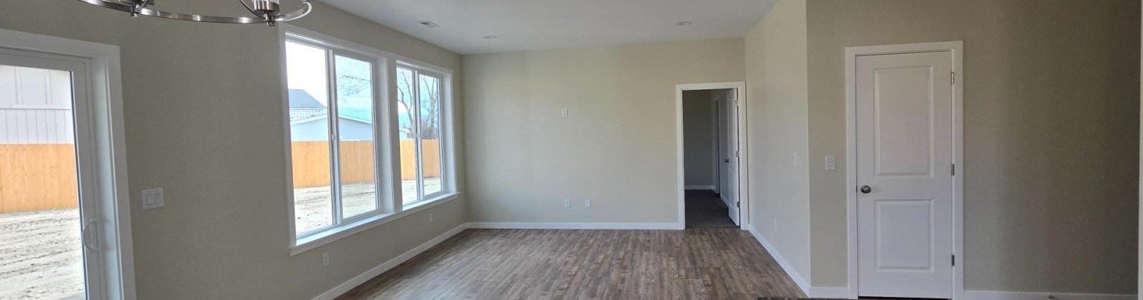 Elm Place, Kennewick, Washington 99337, 4 Bedrooms Bedrooms, 0 ,2 BathroomsBathrooms,Houses,For Sale,Elm Place,0,290489