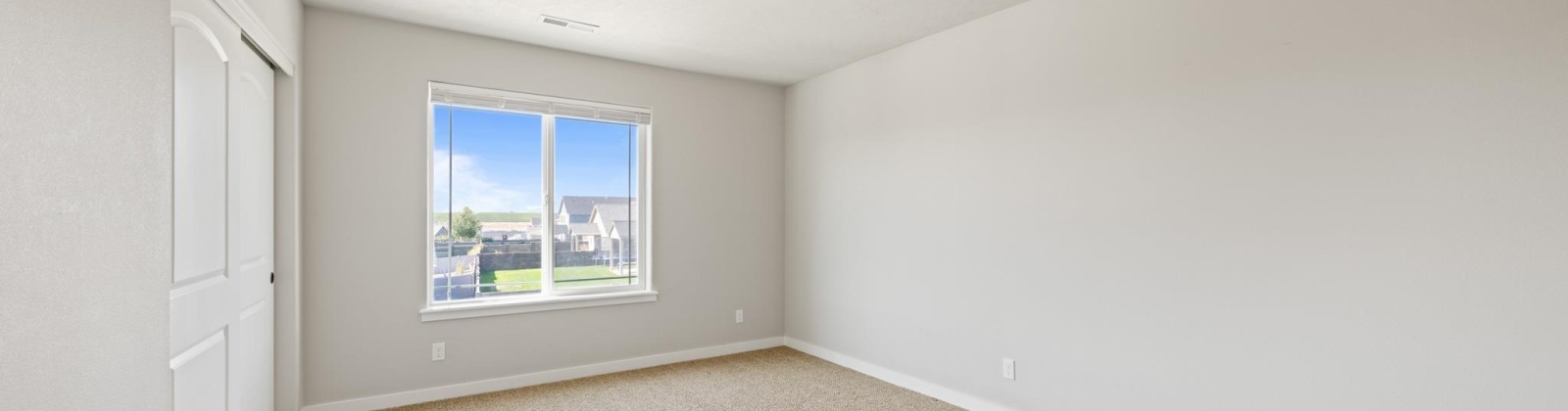 Morris Avenue, Richland, Washington 99352, 5 Bedrooms Bedrooms, 0 ,3 BathroomsBathrooms,Houses,For Rent,Morris Avenue,0,290483