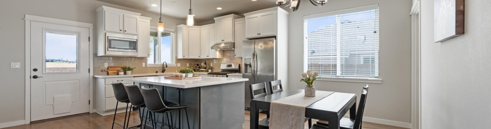 Morris Avenue, Richland, Washington 99352, 5 Bedrooms Bedrooms, 0 ,3 BathroomsBathrooms,Houses,For Rent,Morris Avenue,0,290483