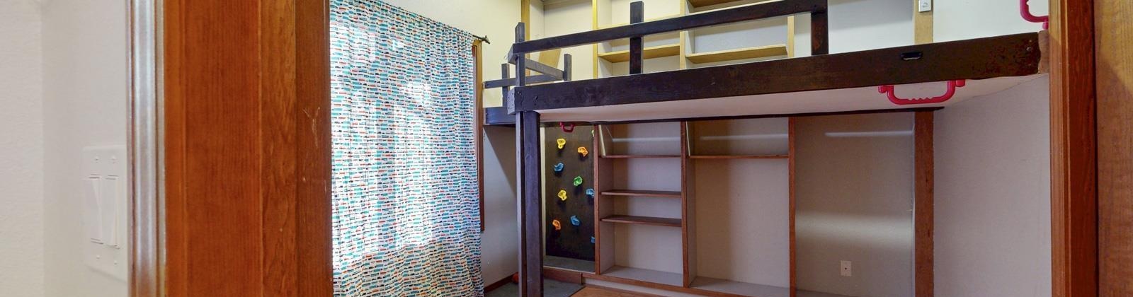 View Meadows Court, Richland, Washington 99352, 4 Bedrooms Bedrooms, 0 ,2 BathroomsBathrooms,Houses,For Sale,View Meadows Court,0,290476