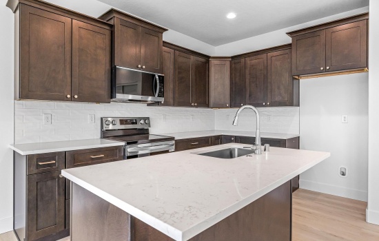 Condos/townhomes For Sale