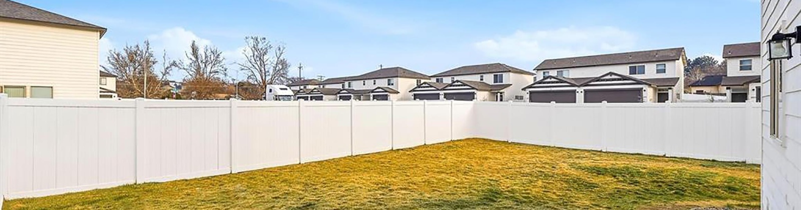 Dradie Place, Pasco, Washington 99301, 3 Bedrooms Bedrooms, 0 ,3 BathroomsBathrooms,Condos/townhomes,For Sale,Dradie Place,0,290475