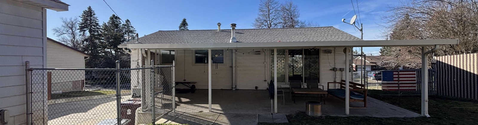 Douglas Dr, Pullman, Washington 99163, 4 Bedrooms Bedrooms, 0 ,2 BathroomsBathrooms,Houses,For Sale,Douglas Dr,0,290478