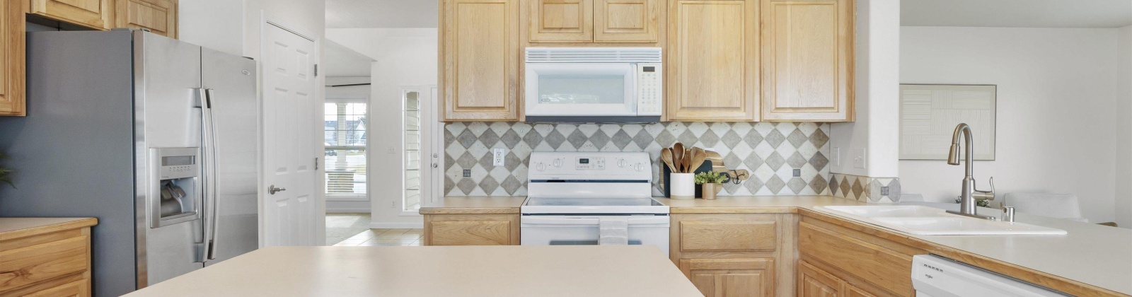 Segovia Drive, Pasco, Washington 99301, 3 Bedrooms Bedrooms, 0 ,3 BathroomsBathrooms,Houses,For Sale,Segovia Drive,0,290481