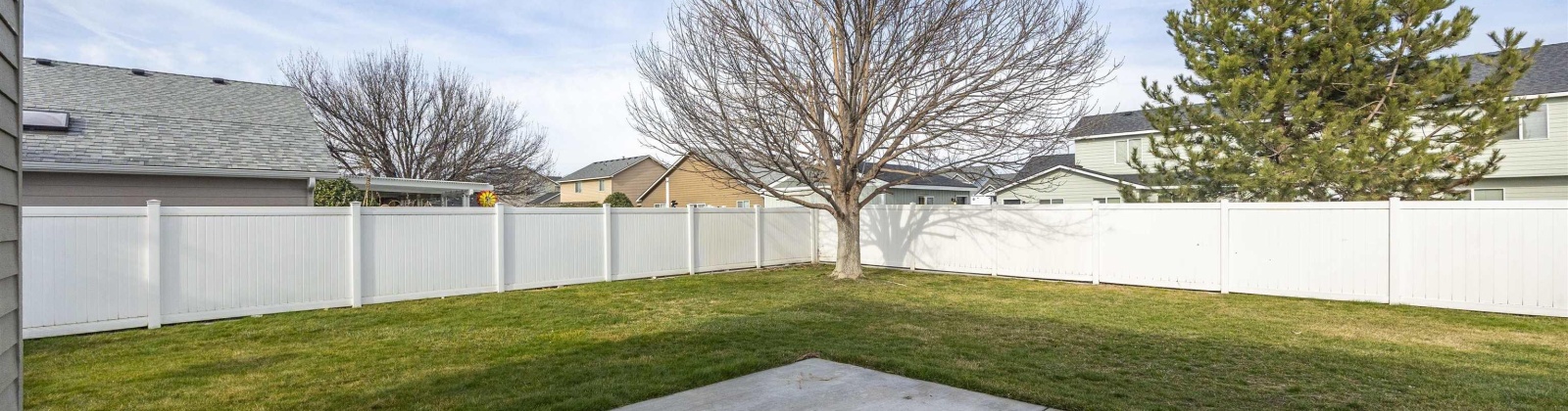 Segovia Drive, Pasco, Washington 99301, 3 Bedrooms Bedrooms, 0 ,3 BathroomsBathrooms,Houses,For Sale,Segovia Drive,0,290481