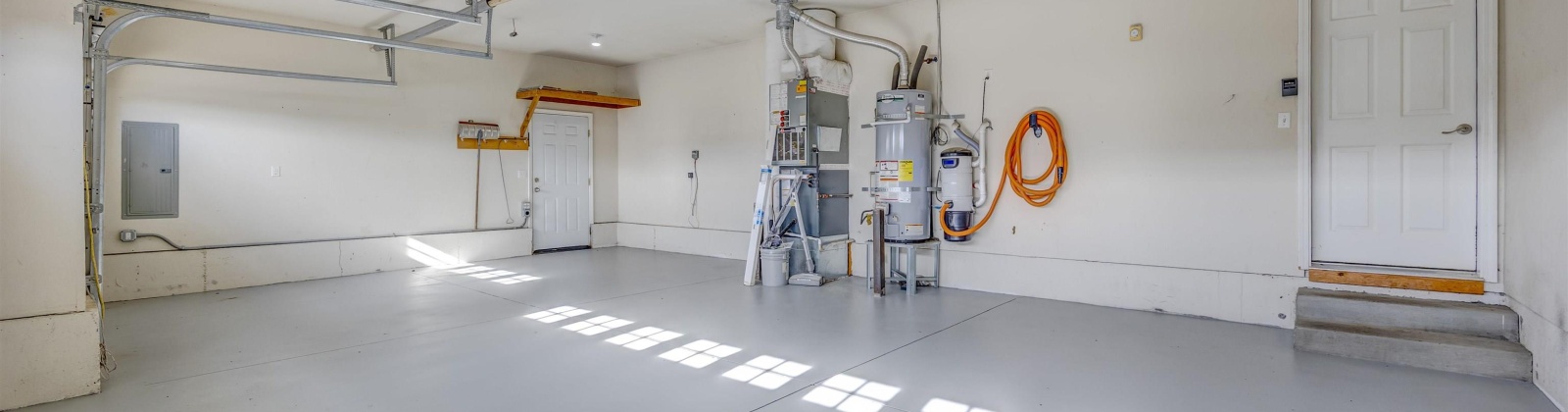 Segovia Drive, Pasco, Washington 99301, 3 Bedrooms Bedrooms, 0 ,3 BathroomsBathrooms,Houses,For Sale,Segovia Drive,0,290481