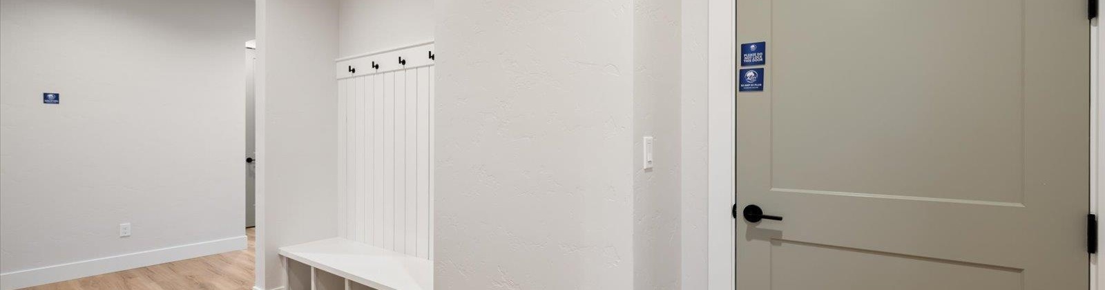 Waterhill, Richland, Washington 99352, 5 Bedrooms Bedrooms, 0 ,4 BathroomsBathrooms,Houses,For Sale,Waterhill,0,290499