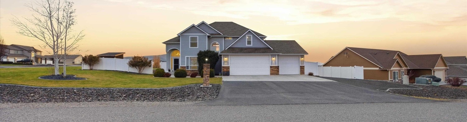 Karlee Dr, Richland, Washington 99352, 4 Bedrooms Bedrooms, 0 ,3 BathroomsBathrooms,Houses,For Sale,Karlee Dr,0,290519