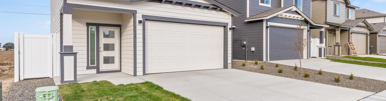 Grapevine Ct, West Richland, Washington 99353, 3 Bedrooms Bedrooms, 0 ,3 BathroomsBathrooms,Condos/townhomes,For Sale,Grapevine Ct,0,290539