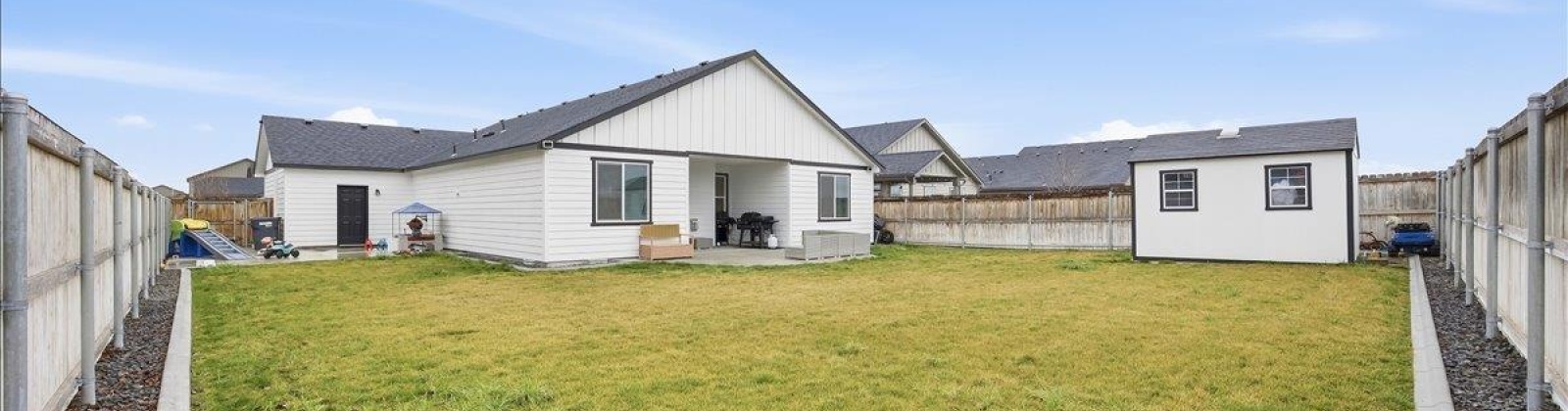 Curlew Lane, Pasco, Washington 99301, 4 Bedrooms Bedrooms, 0 ,2 BathroomsBathrooms,Houses,For Sale,Curlew Lane,0,290550