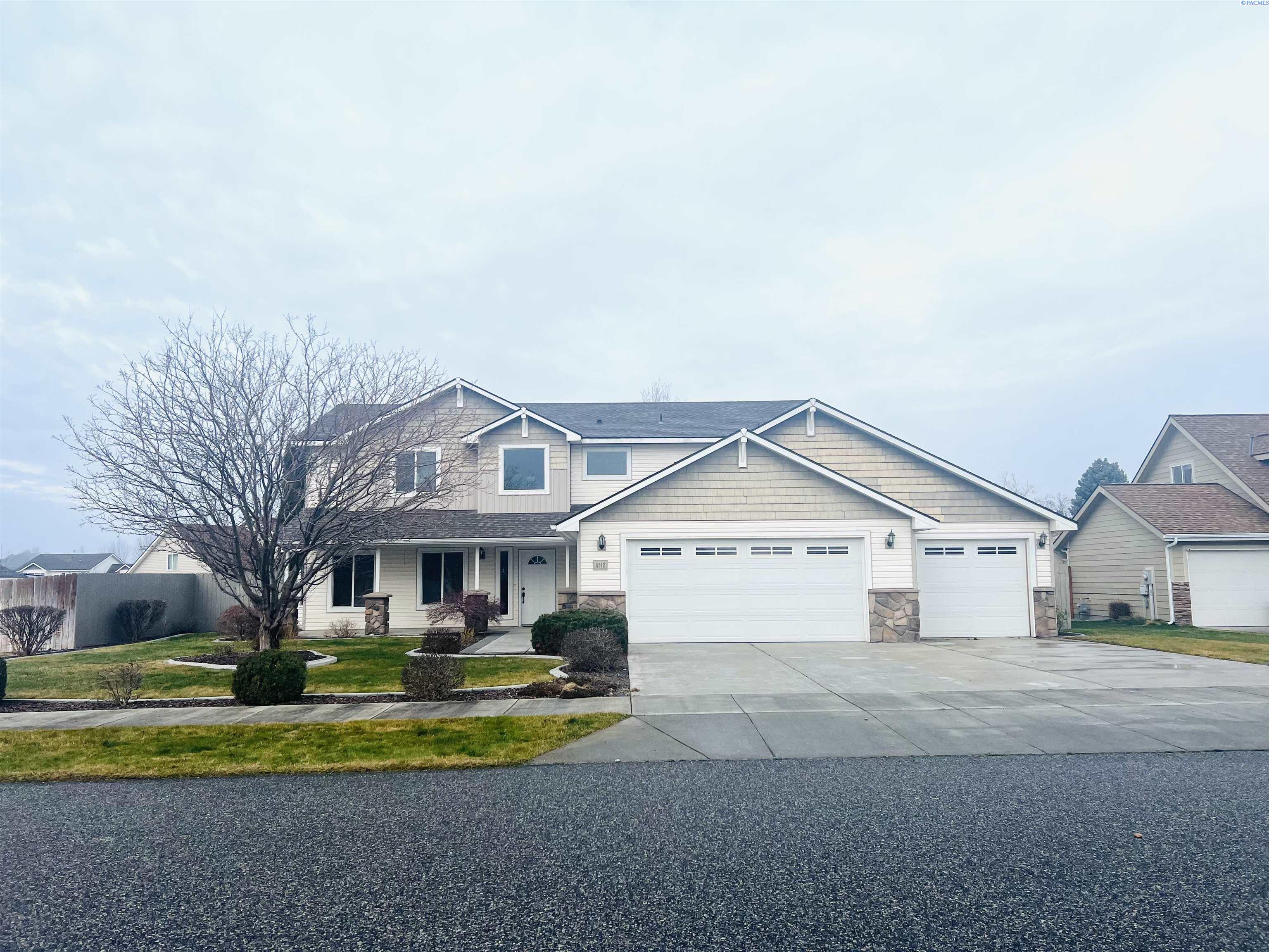 Fernwood Ln, Pasco, Washington 99301, 4 Bedrooms Bedrooms, 0 ,3 BathroomsBathrooms,Houses,For Sale,Fernwood Ln,0,290547