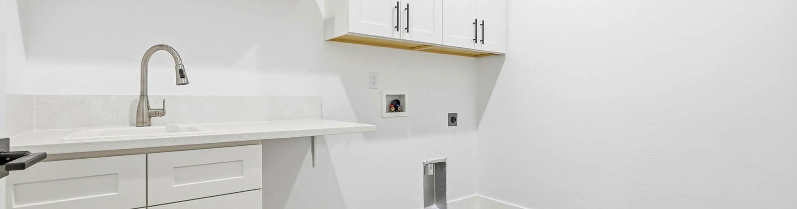 34th Pl, Kennewick, Washington 99338, 4 Bedrooms Bedrooms, 0 ,2 BathroomsBathrooms,Houses,For Sale,34th Pl,0,290543