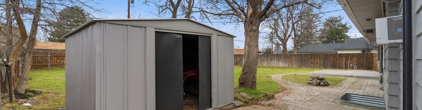 Fisher, Kennewick, Washington 99336, 4 Bedrooms Bedrooms, 0 ,2 BathroomsBathrooms,Houses,For Sale,Fisher,0,290545