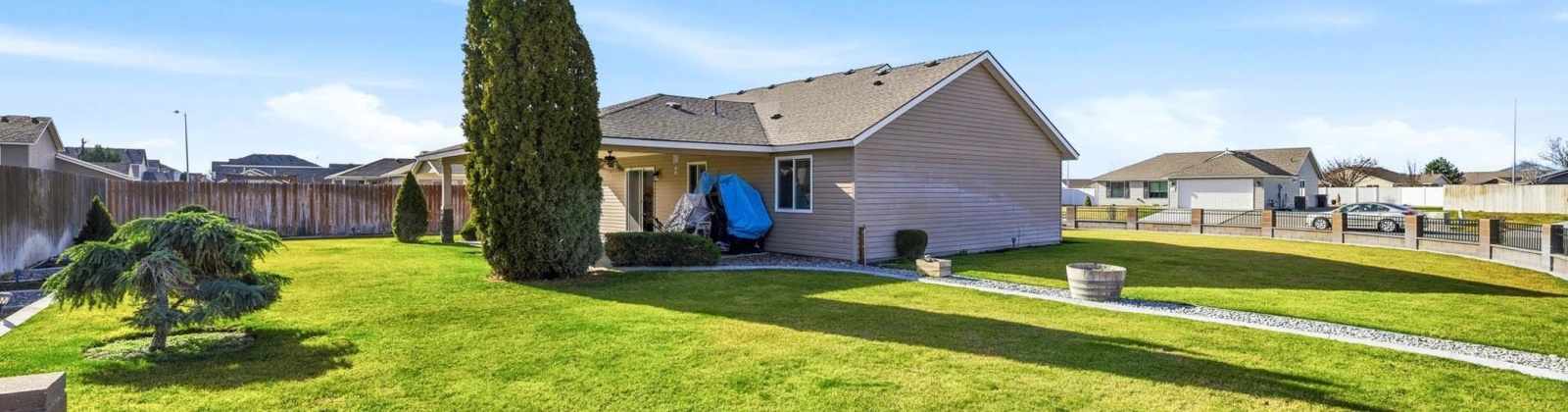 Marbella, Pasco, Washington 99301, 3 Bedrooms Bedrooms, 0 ,2 BathroomsBathrooms,Houses,For Sale,Marbella,0,290556