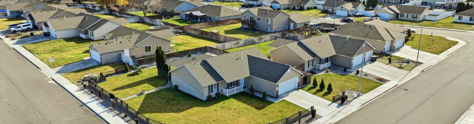 Marbella, Pasco, Washington 99301, 3 Bedrooms Bedrooms, 0 ,2 BathroomsBathrooms,Houses,For Sale,Marbella,0,290556