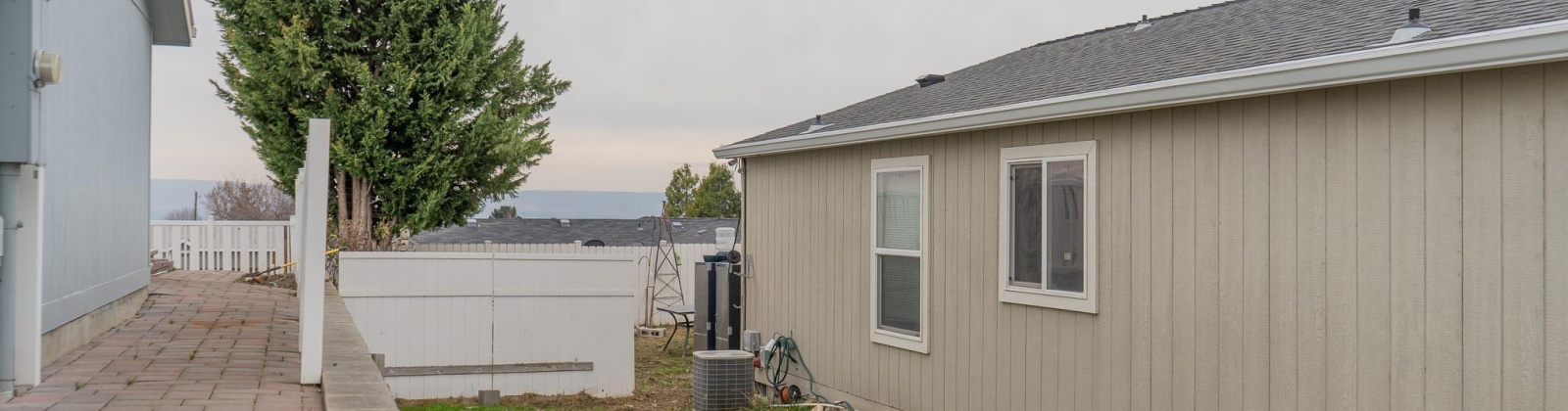 Horizons Ct, Yakima, Washington 98901, 3 Bedrooms Bedrooms, 0 ,2 BathroomsBathrooms,Manufactured Homes,For Sale,Horizons Ct,0,290572