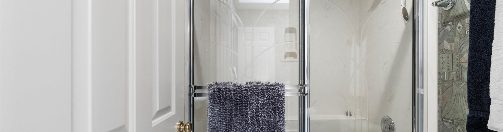 Green St, Kennewick, Washington 99337, 4 Bedrooms Bedrooms, 0 ,3 BathroomsBathrooms,Houses,For Sale,Green St,0,290568