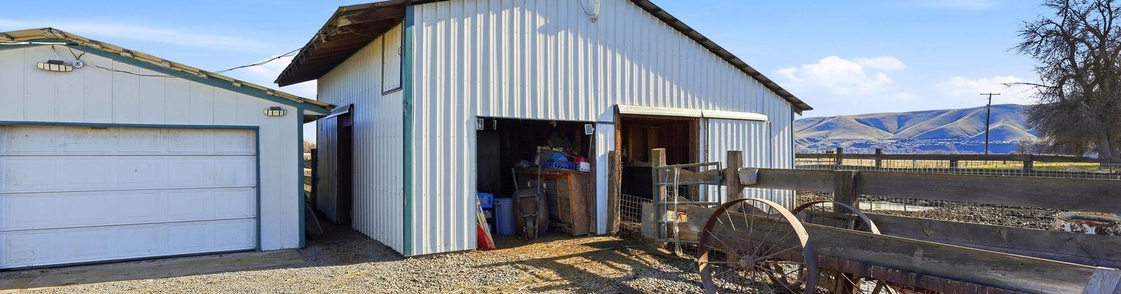 Riverside Road, Yakima, Washington 98901, 3 Bedrooms Bedrooms, 0 ,2 BathroomsBathrooms,Houses,For Sale,Riverside Road,0,290591