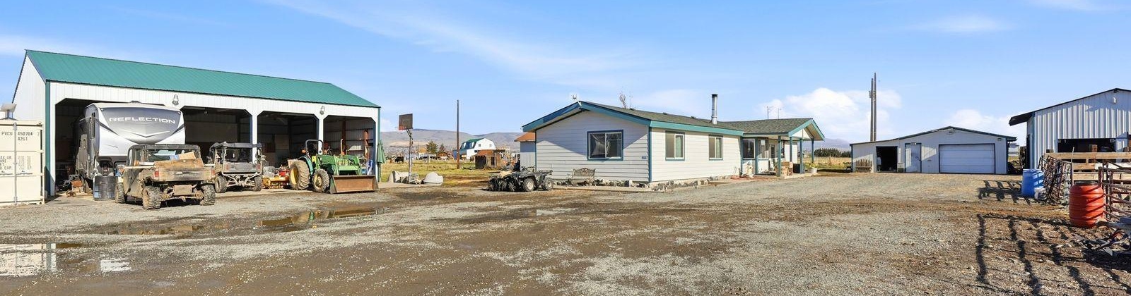 Riverside Road, Yakima, Washington 98901, 3 Bedrooms Bedrooms, 0 ,2 BathroomsBathrooms,Houses,For Sale,Riverside Road,0,290591