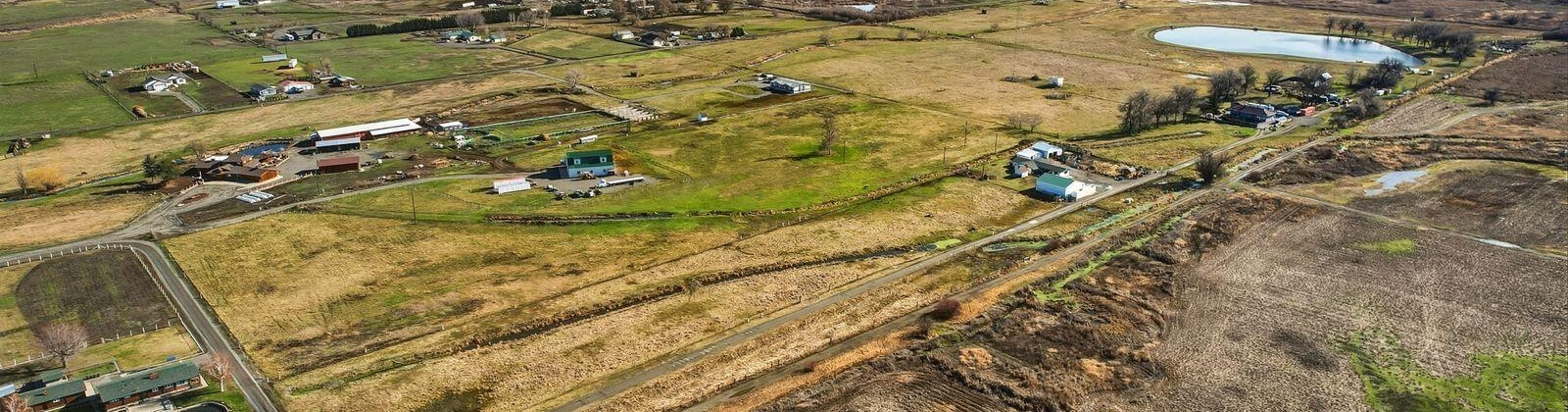 Riverside Road, Yakima, Washington 98901, 3 Bedrooms Bedrooms, 0 ,2 BathroomsBathrooms,Houses,For Sale,Riverside Road,0,290591