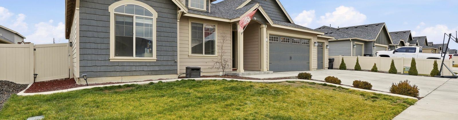 Bravo Street, Moxee City, Washington 98936, 3 Bedrooms Bedrooms, 0 ,2 BathroomsBathrooms,Houses,For Sale,Bravo Street,0,290589