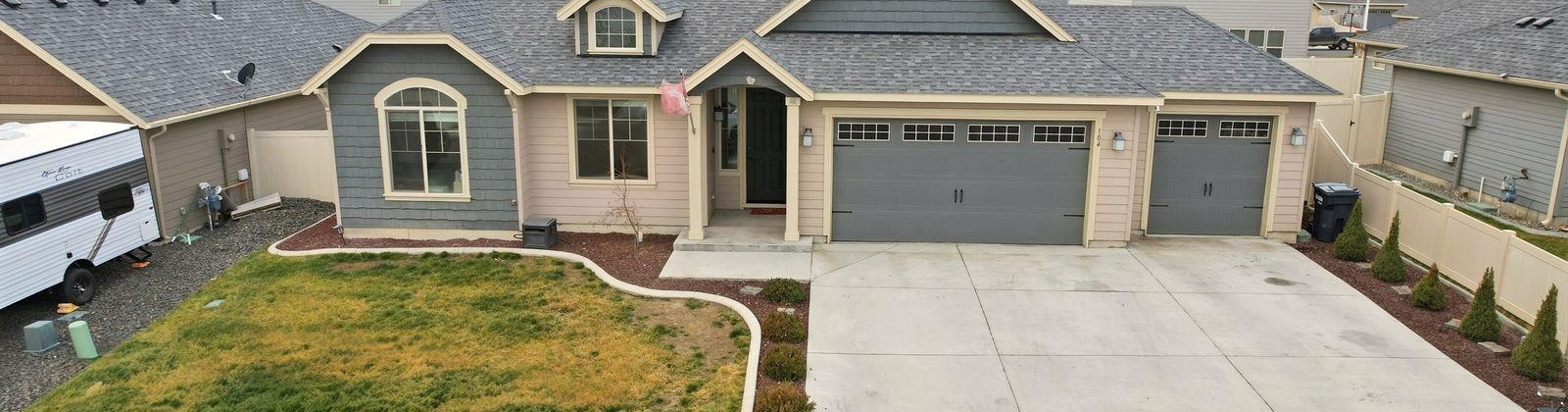 Bravo Street, Moxee City, Washington 98936, 3 Bedrooms Bedrooms, 0 ,2 BathroomsBathrooms,Houses,For Sale,Bravo Street,0,290589