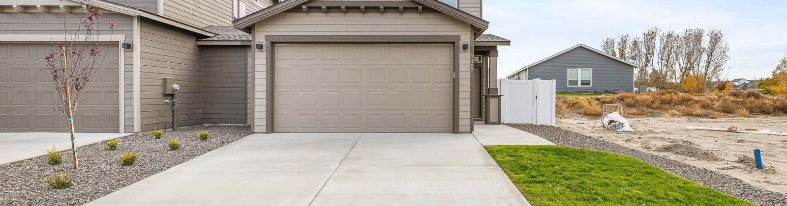 Grapevine Ct, West Richland, Washington 99353, 3 Bedrooms Bedrooms, 0 ,3 BathroomsBathrooms,Condos/townhomes,For Sale,Grapevine Ct,0,290582