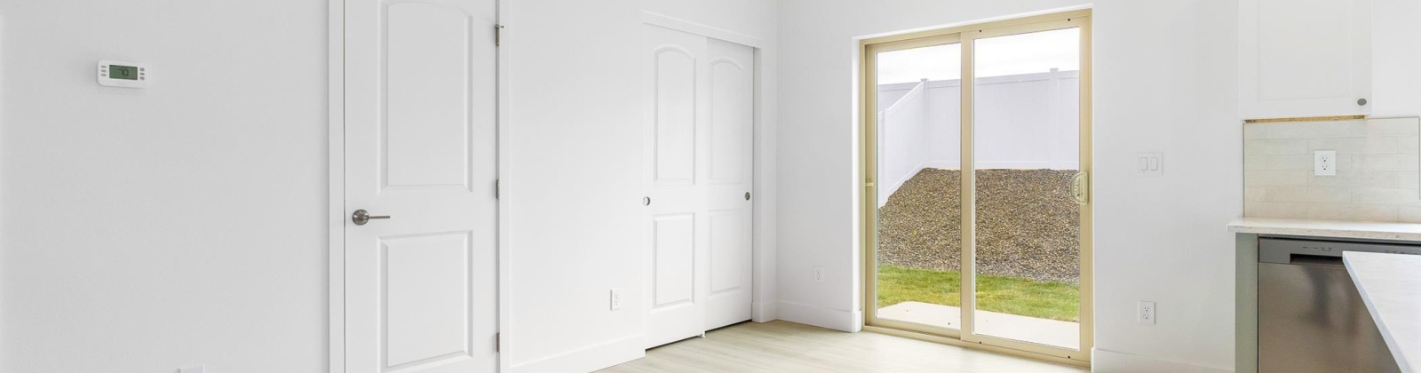 Grapevine Ct, West Richland, Washington 99353, 3 Bedrooms Bedrooms, 0 ,3 BathroomsBathrooms,Condos/townhomes,For Sale,Grapevine Ct,0,290582